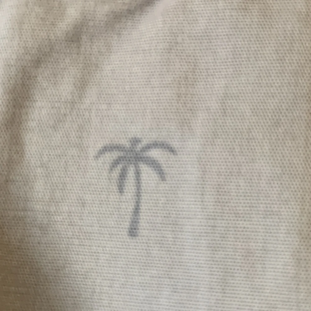 Gap kids size 7 boy’s gray woven cotton adj inner waist palm print shorts chino